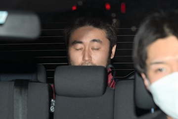 青木政憲の生い立ちと家庭環境