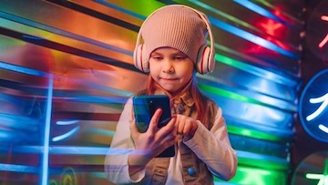 α世代が分断に染まるわけ