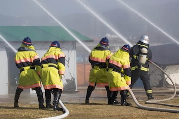 消防団と消防署は、何が違う?