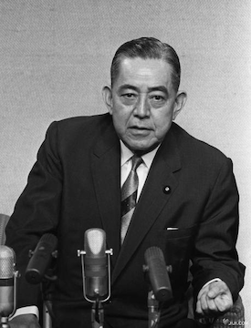 当時の首相は誰？